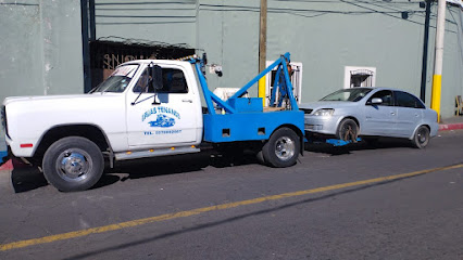 Negocio Gruas Felipe Neri