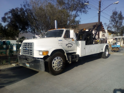 Negocio Gruas Para Servicio Pesado, Arrastre Y Plataforma 
