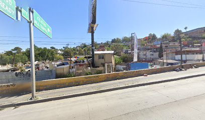 Negocio Gruas Quiñones