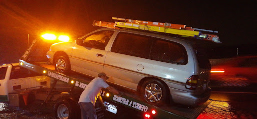 Negocio Muelles Y Servicios De Gruas Lara