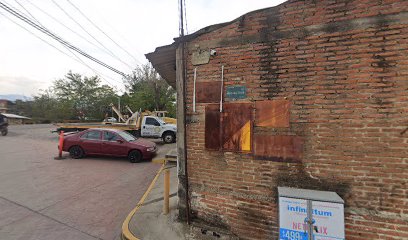 Negocio Servicio De Grúas Rosas