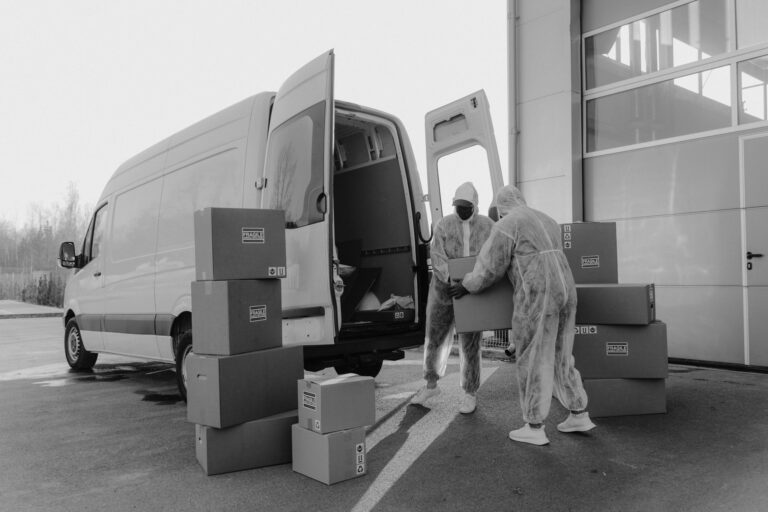Cómo trasladar una van: opciones, logística y consejos clave de seguridad