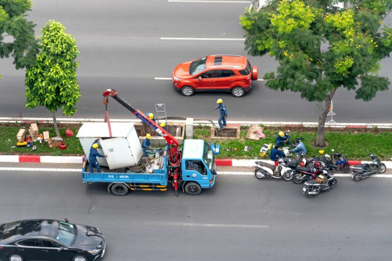 ¿Las motocicletas necesitan grúas especiales? Guía para un transporte seguro